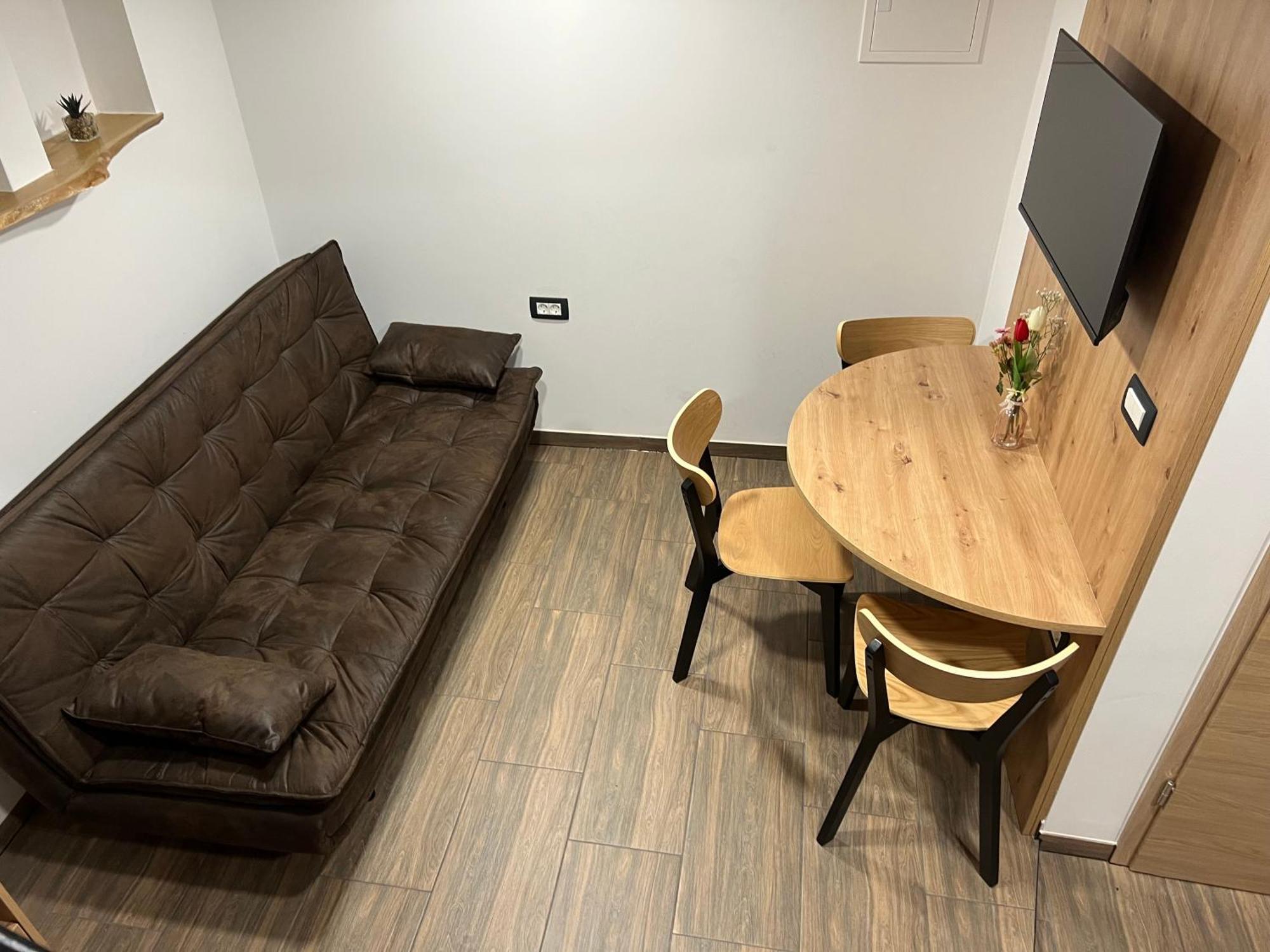 Apartma Mia Črni Kal Zewnętrze zdjęcie